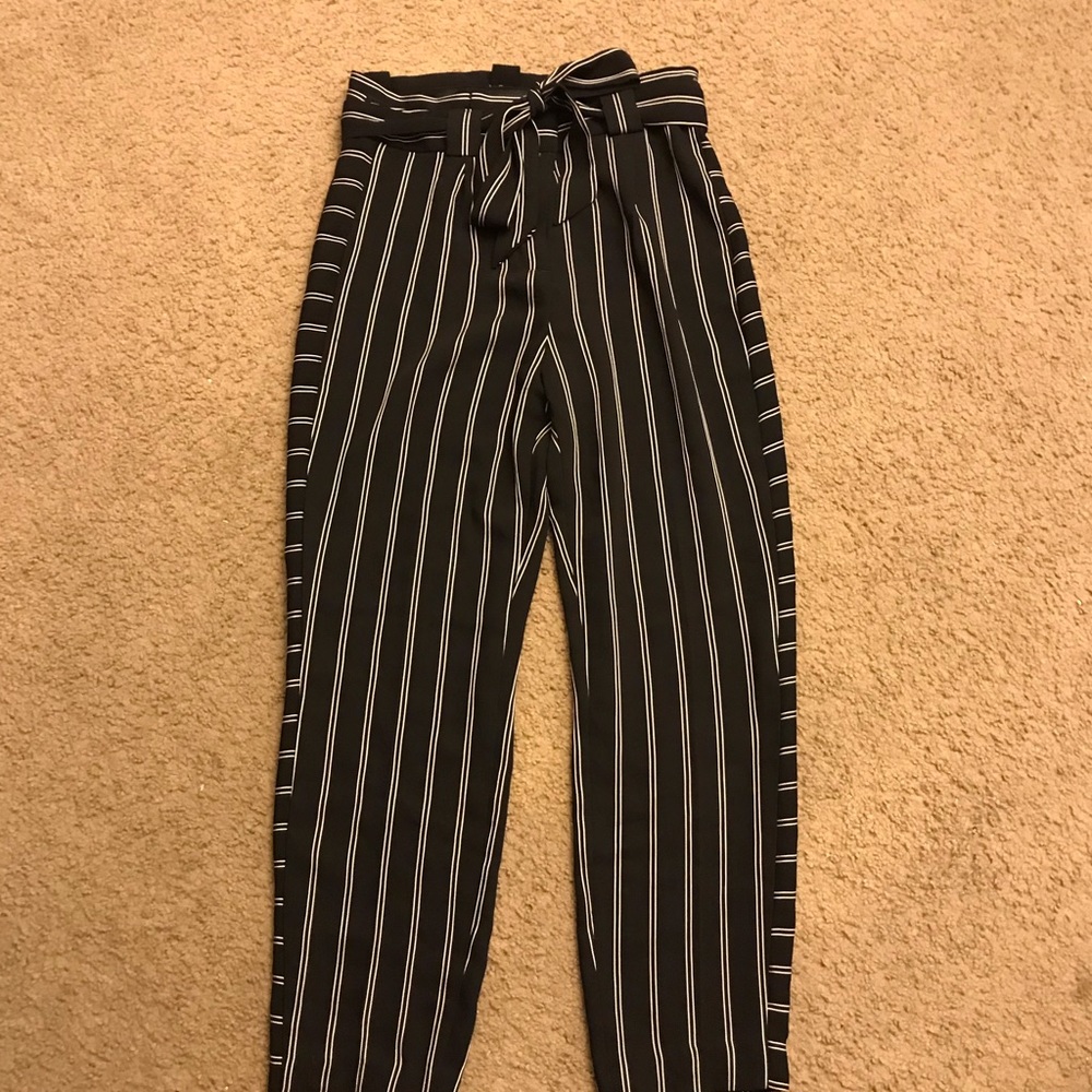 Express ankle high rise stripped flowy pants